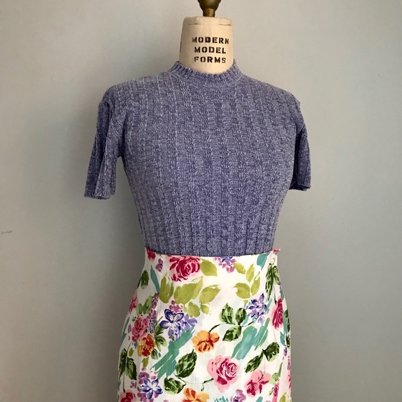 Skirt - Picture 4 of 4